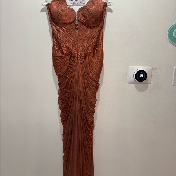 Maria Lucia Hohan Elegant Pink Copper Evening Gown - Picture 5 of 16